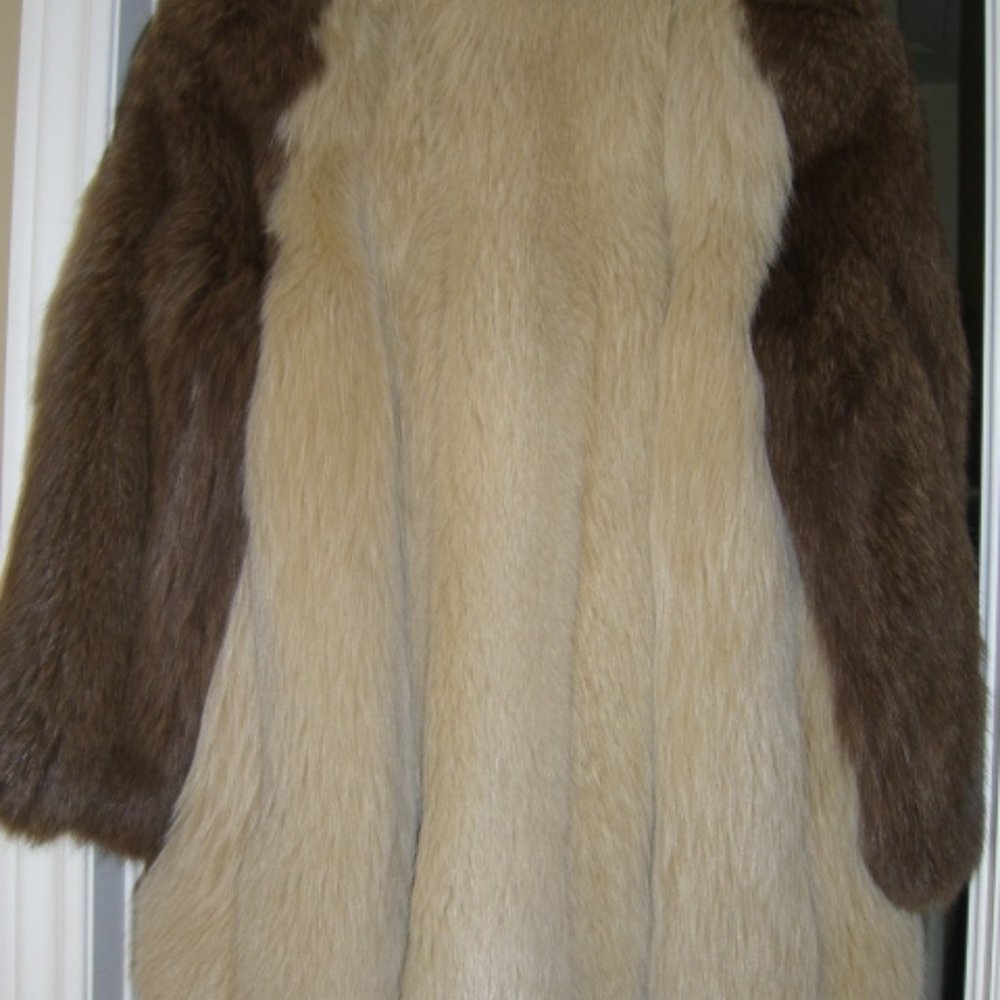 Fox Jacket - Picture 9 of 9